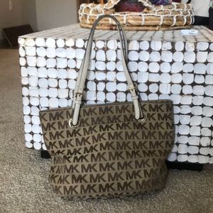 MIcheal Kors tote bag